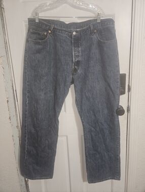 Levi's 501's 42x32